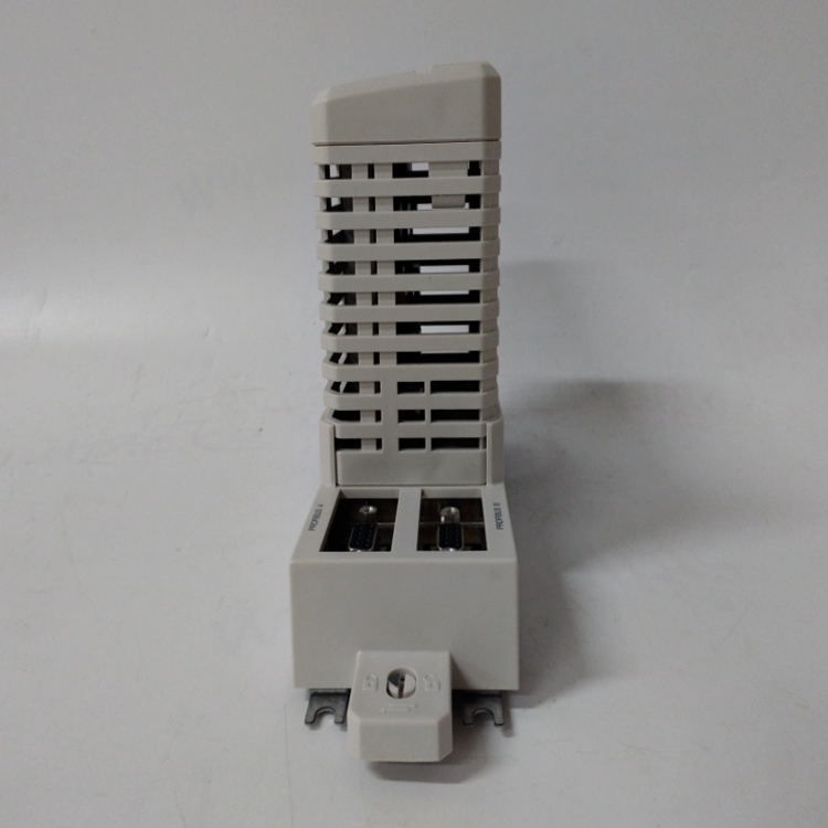 3BSE030220R1 CI854AK01 (2).jpg