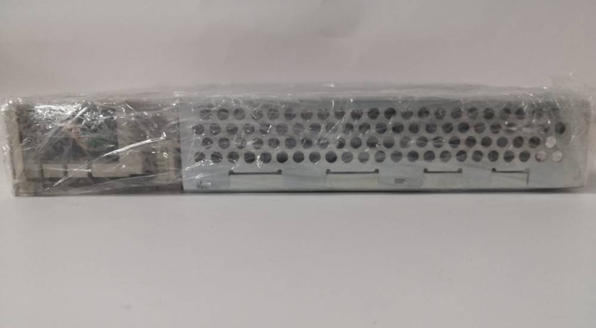 ABB  SDCS-COM-81  驅(qū)動(dòng)模塊