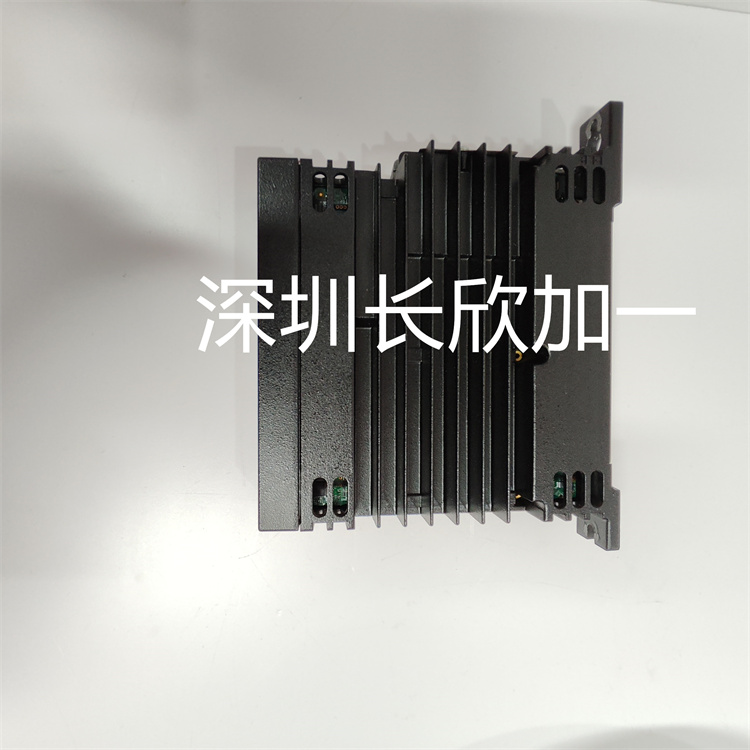 IS220UCSAH1A.jpg
