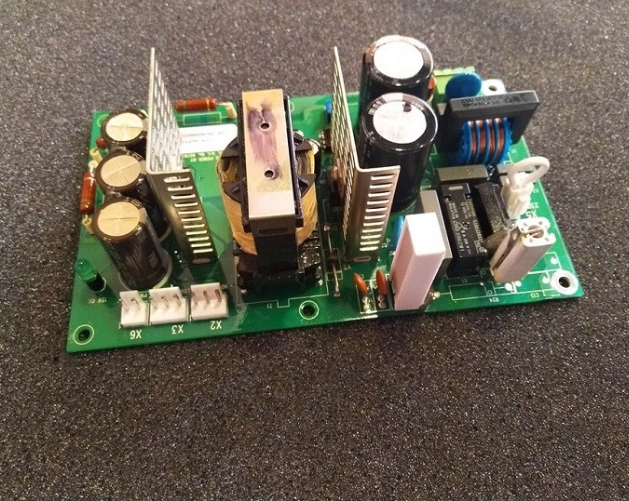 ABB  NGPS13C  變頻器驅動板